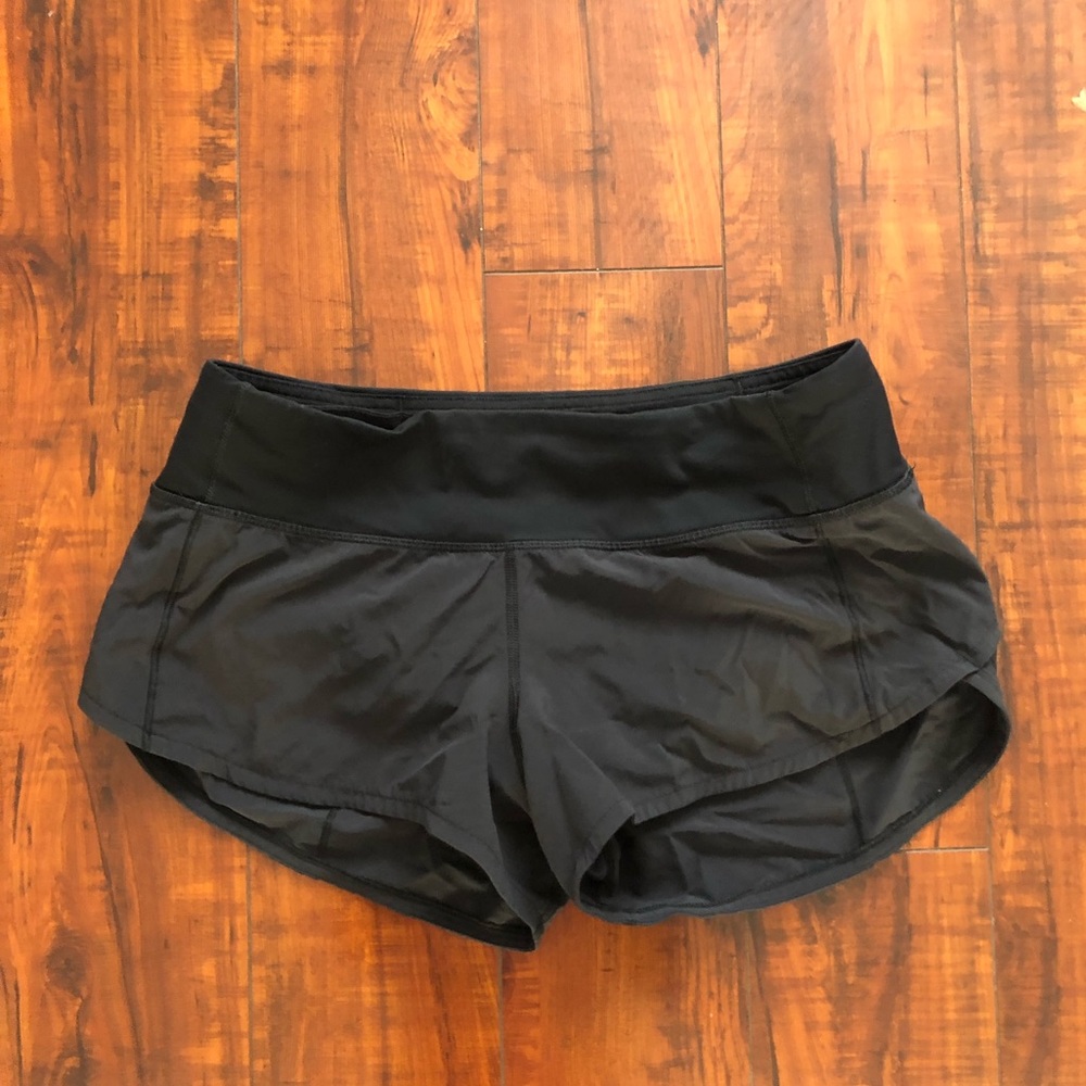 lululemon black speed up shorts